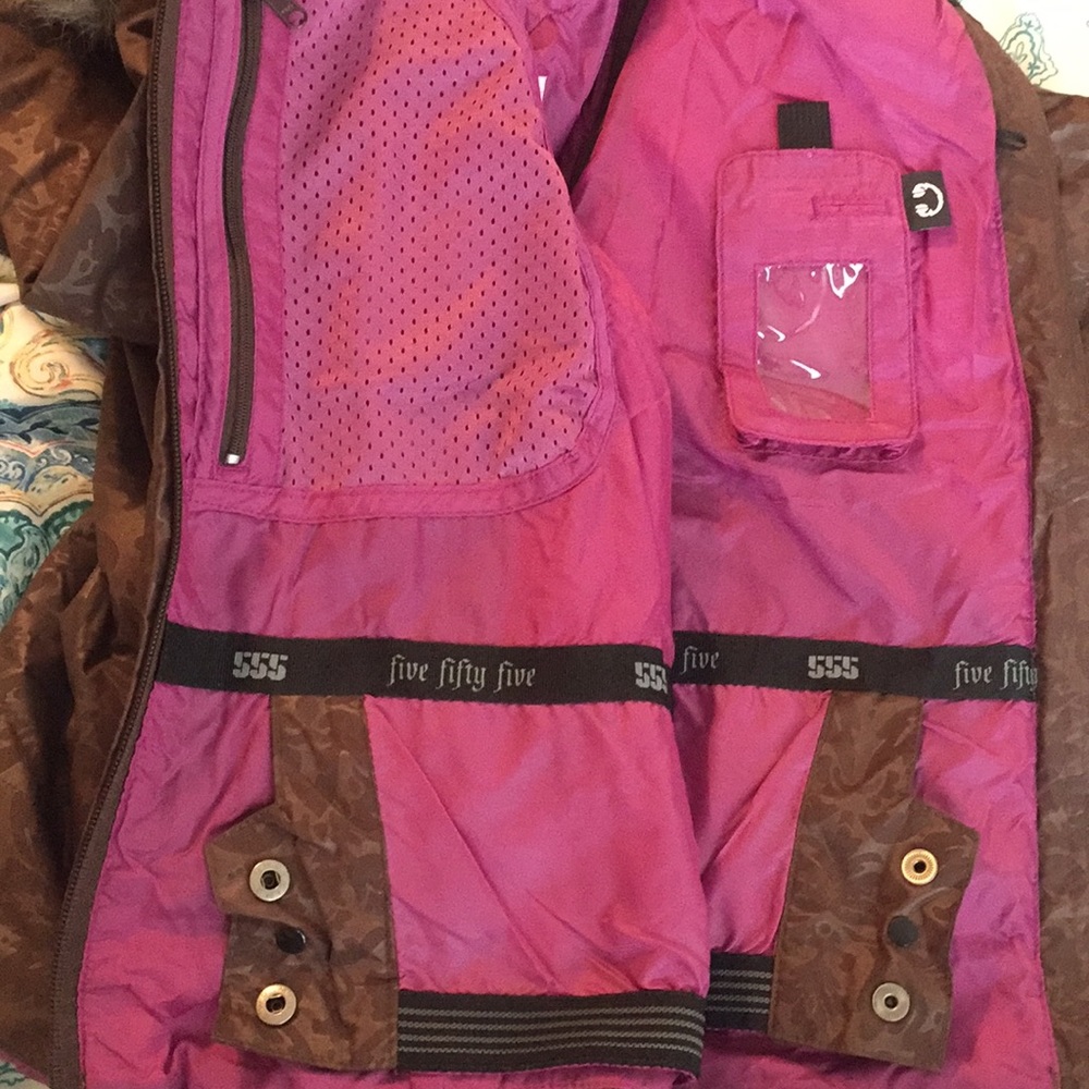 Snowboard jacket - Picture 7 of 8